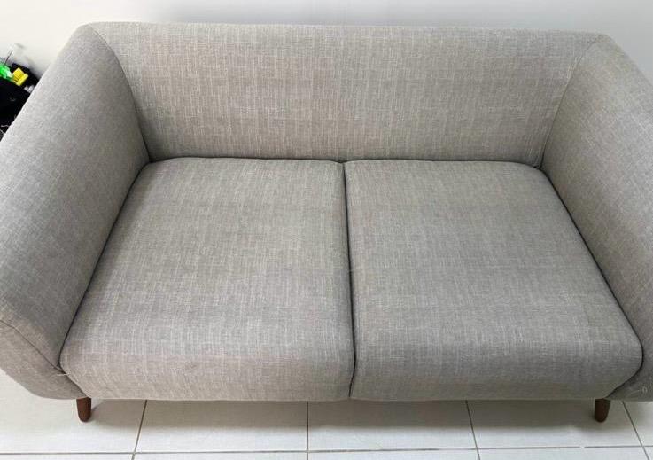 Sofá - Limpeza completa - Depois